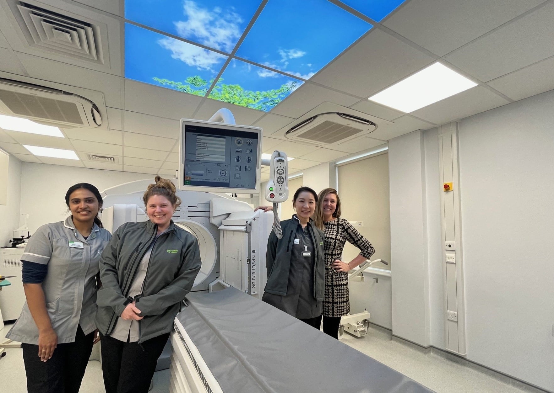 Innovative SPECT-CT now scanning patients at Cancer Centre London ...